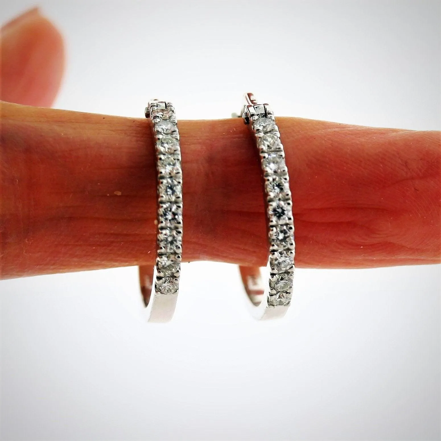 0.50 carat Diamond Hoops Huggies 14 White Gold Earrings 19mm