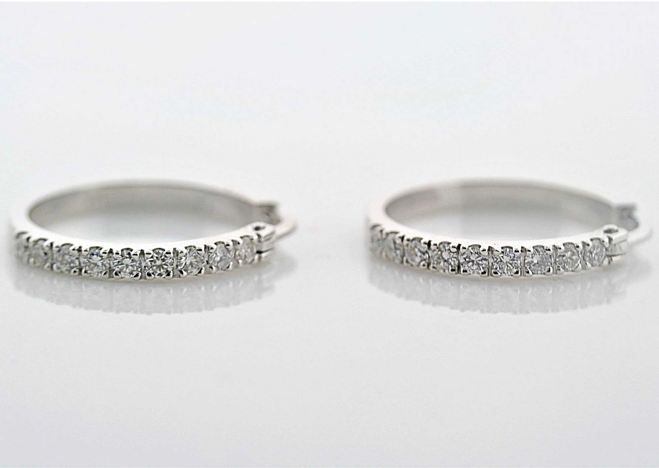 0.50 carat Diamond Hoops Huggies 14 White Gold Earrings 19mm