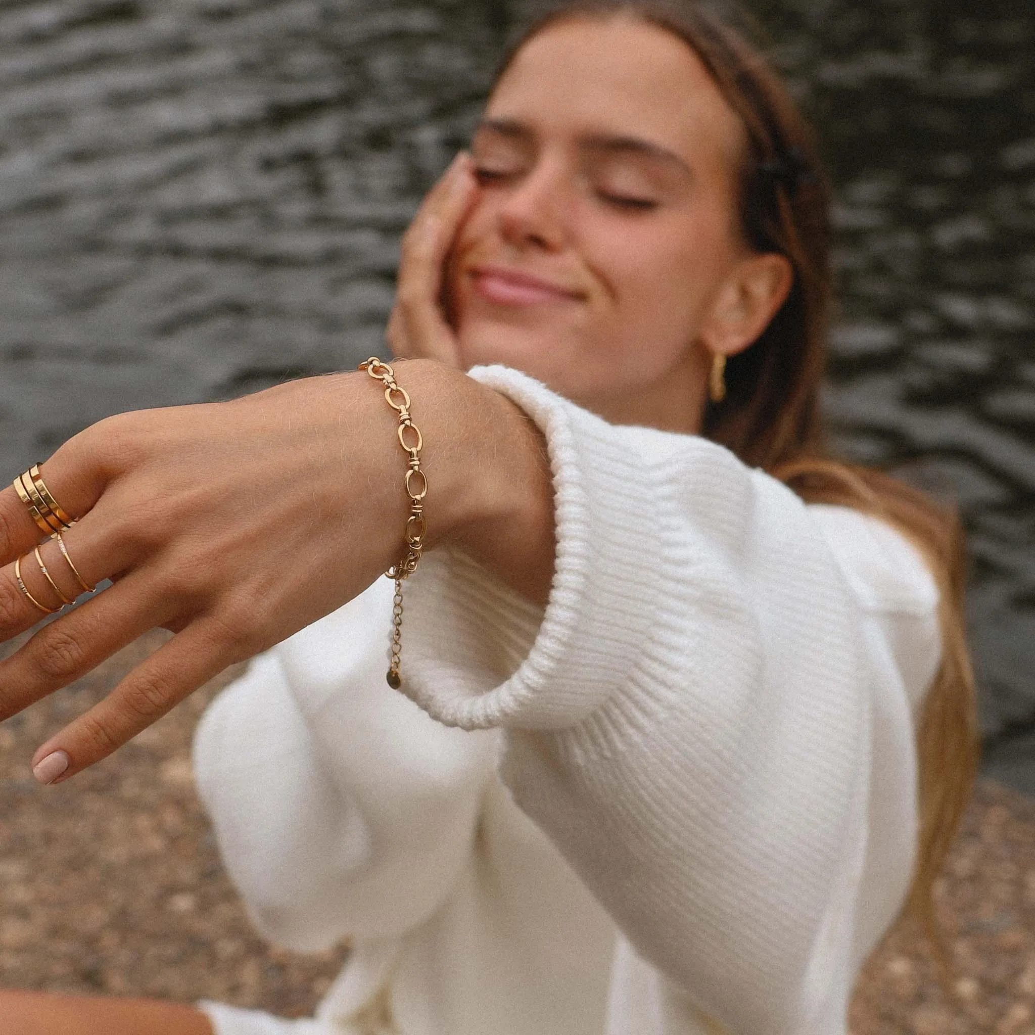 Azure Chain Bracelet