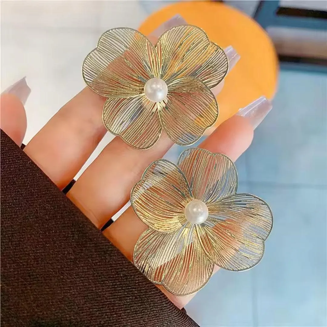 Cut Out Metal Flower Earrings