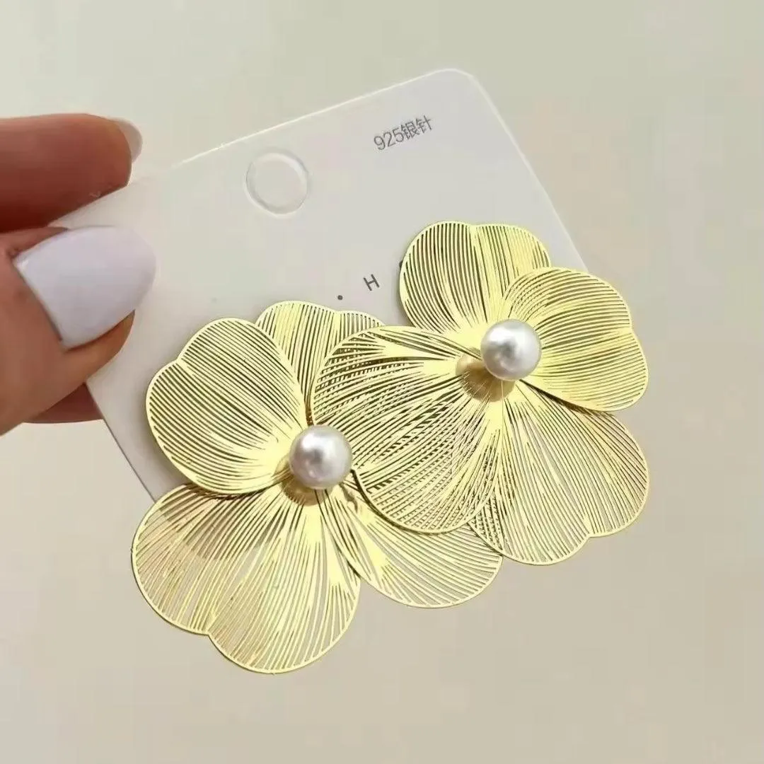 Cut Out Metal Flower Earrings