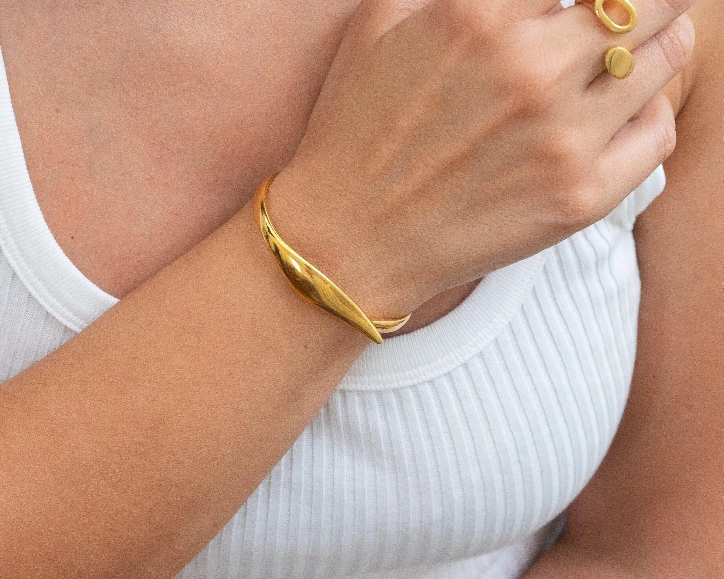 Gold Bold Cuff with Leaf