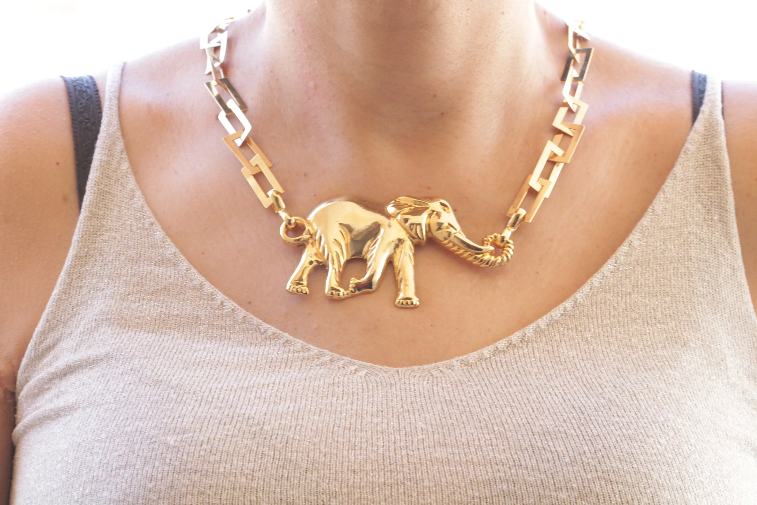 GOLD ELEPHANT NECKLACE