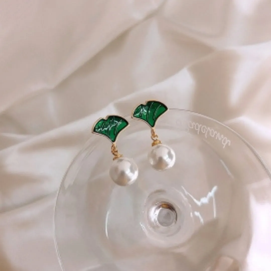 Green Leaf Earrings