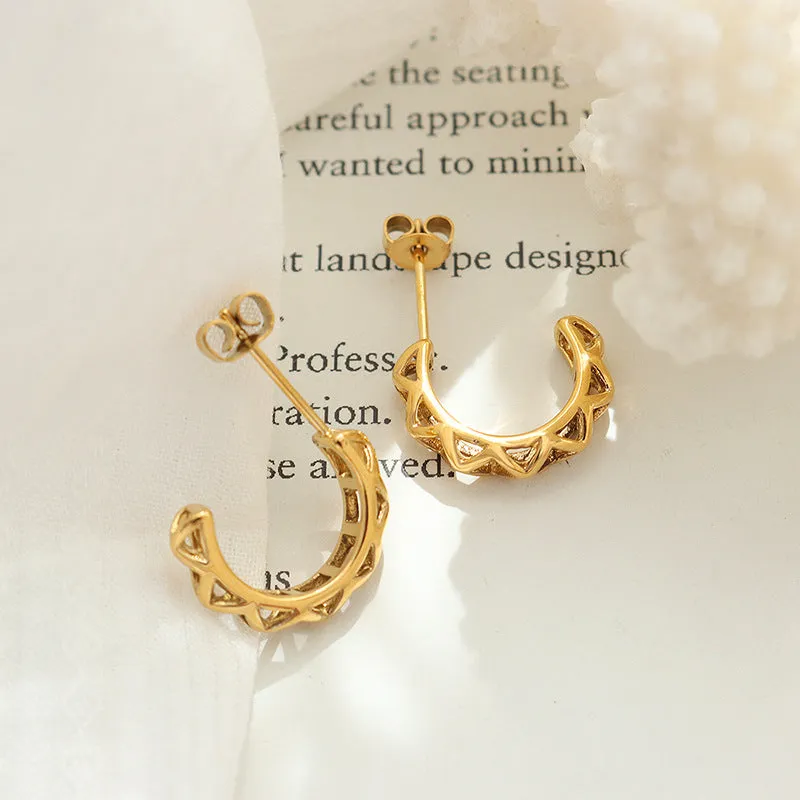 Niche Artisanal C-Shaped Cut-Out Earrings with a Touch of Ins-Inspired Style