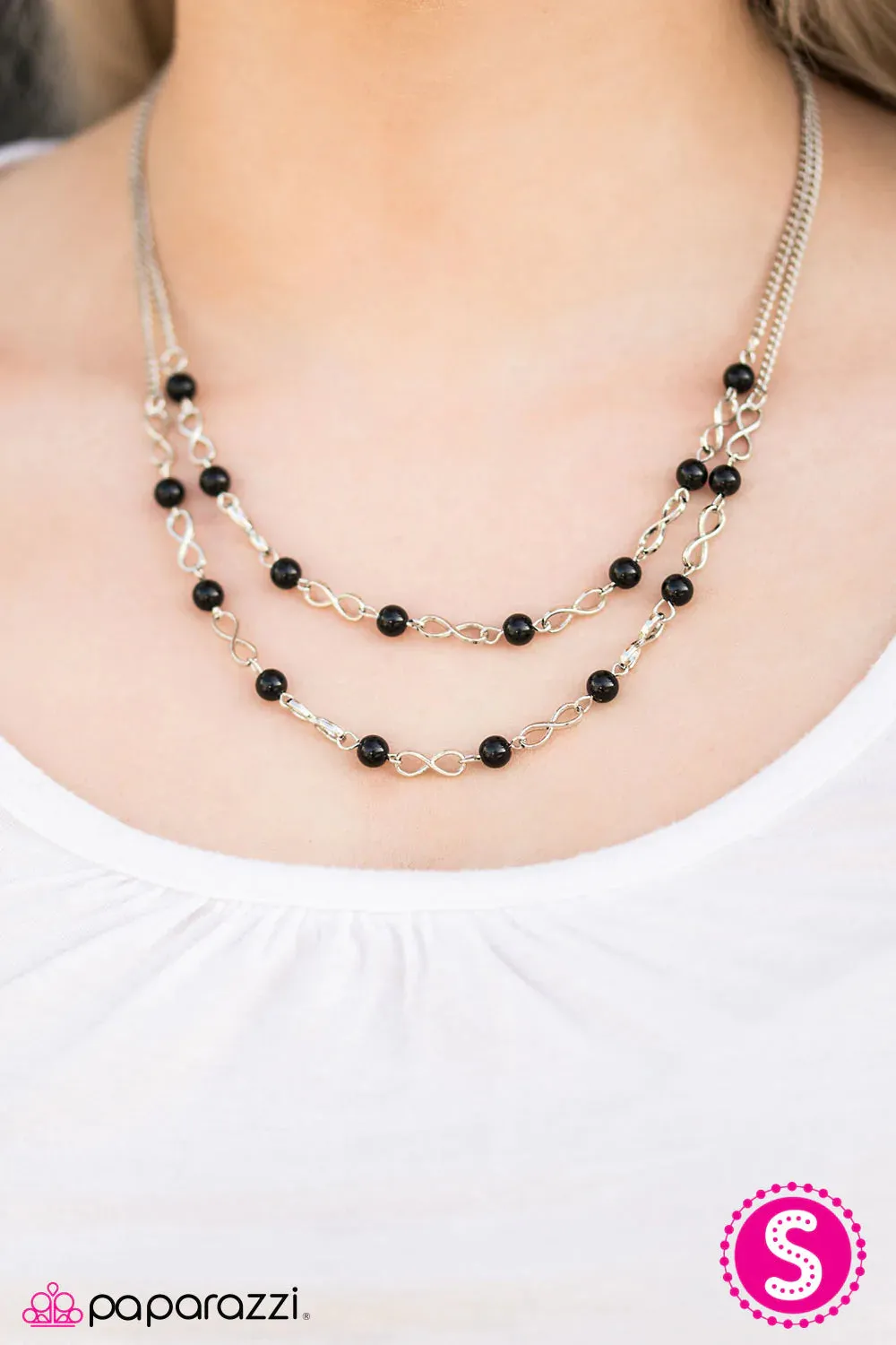 Paparazzi Necklace ~ Fairytale Forevers - Black