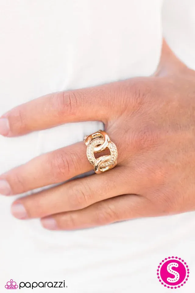 Paparazzi Ring ~ Smokes - Gold