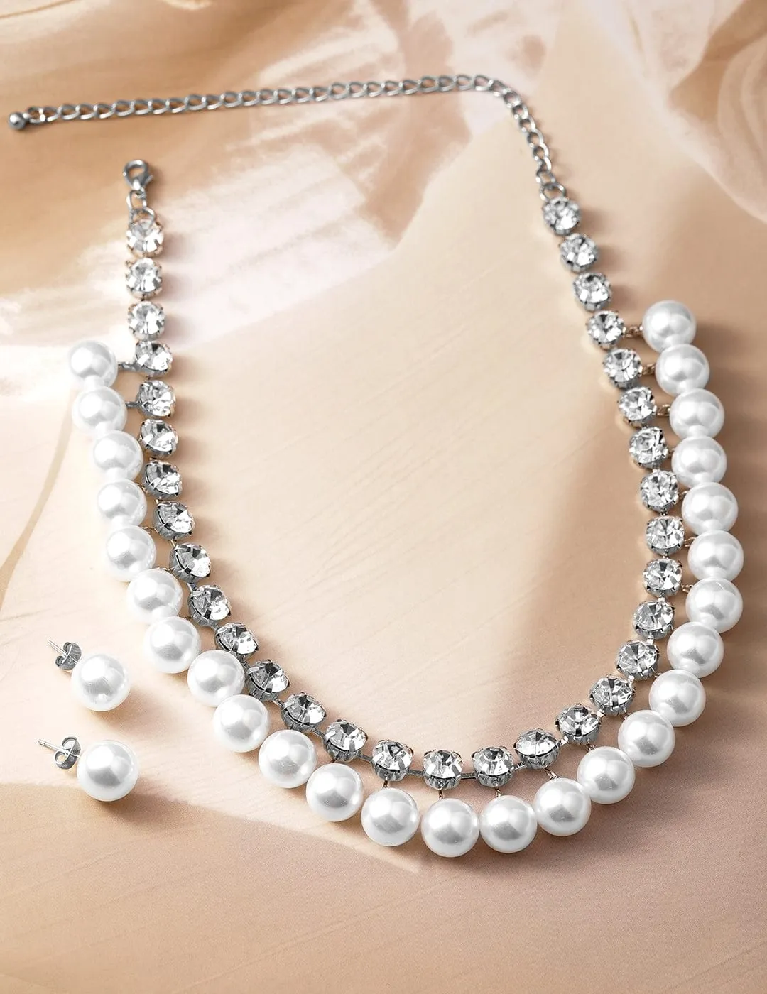 Rhodium Plated Luxurious Pearl & Zirconia Studded Statement Necklace Set