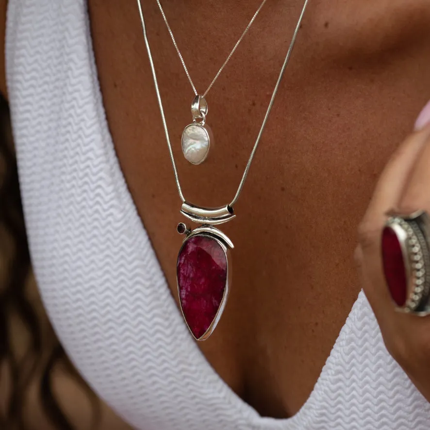 Ruby Quartz Teardrop Necklace - Luna