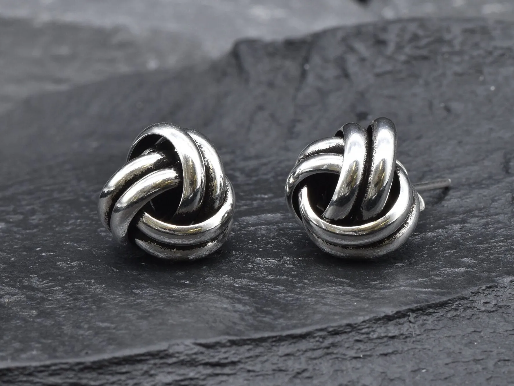 Silver Knot Studs - Vintage Knot Earrings - Sphere Studs