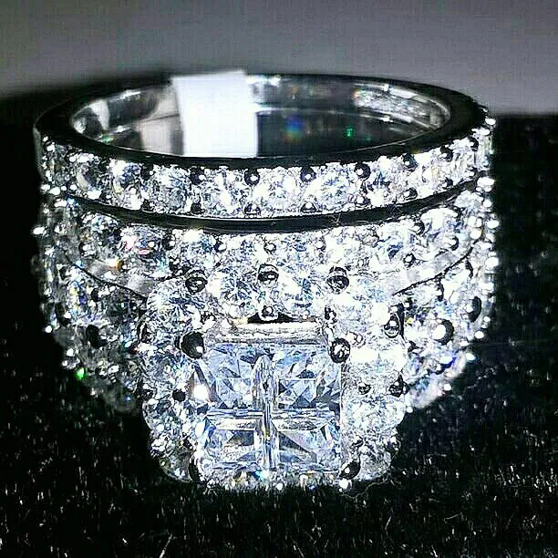 Silver Wedding Ring set at Bling Brides Bouquet