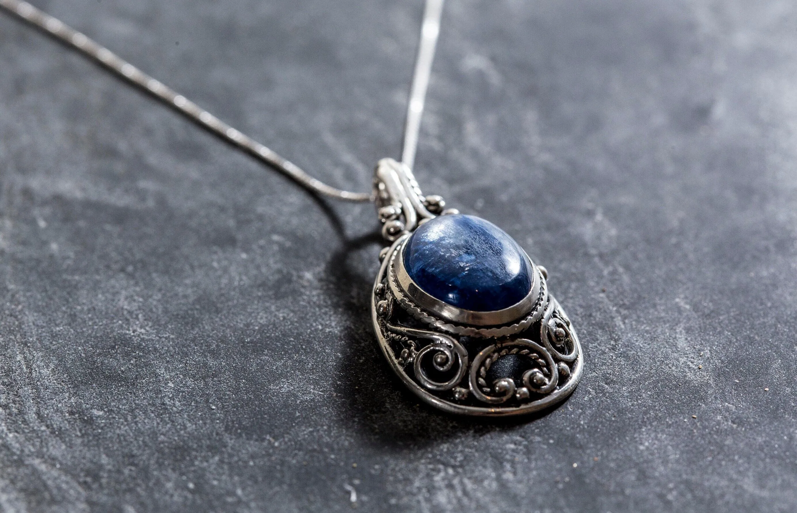 Statement Kyanite Necklace - Natural Kyanite Pendant - Kyanite Vintage Necklace