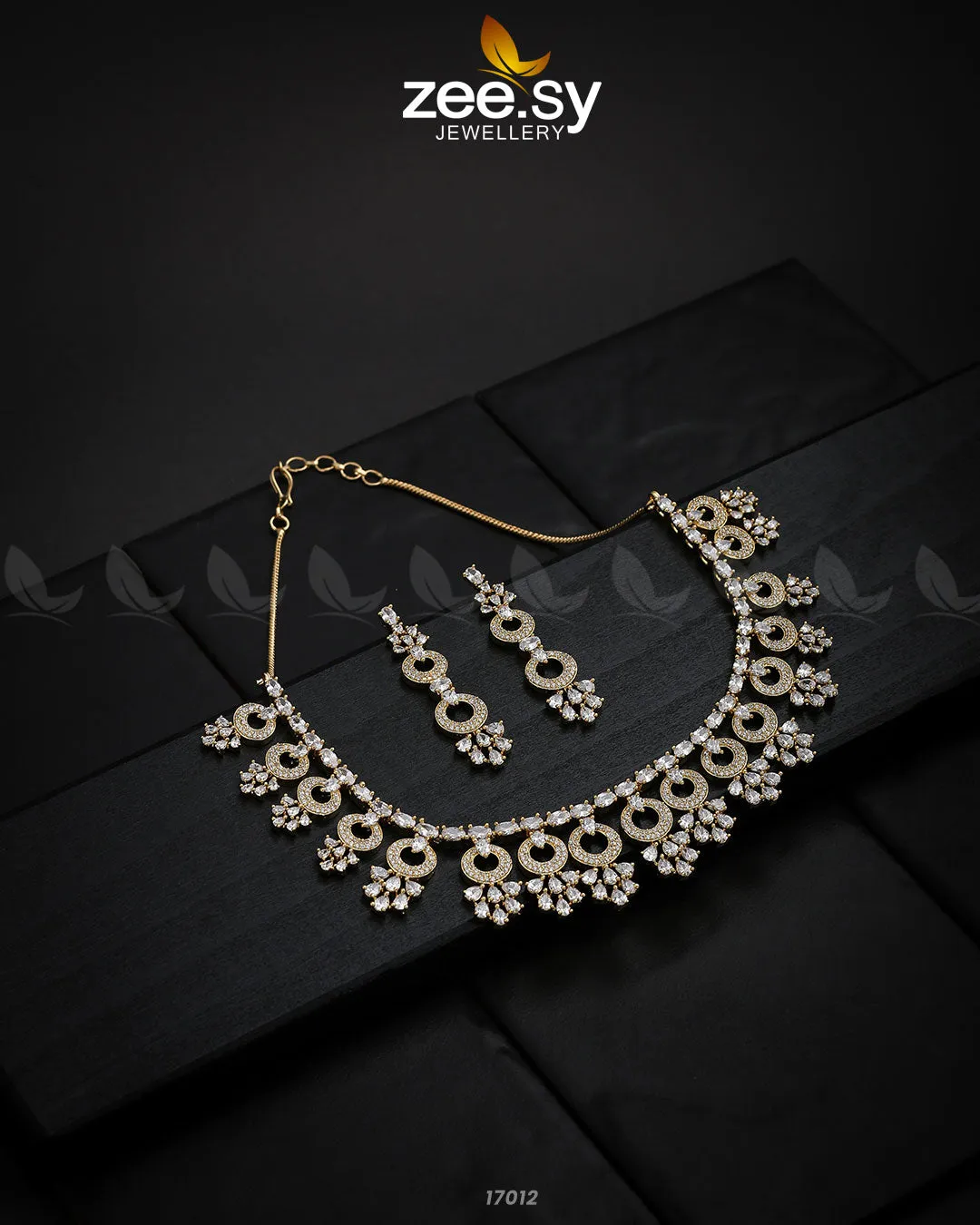 Statement Pieces Necklace