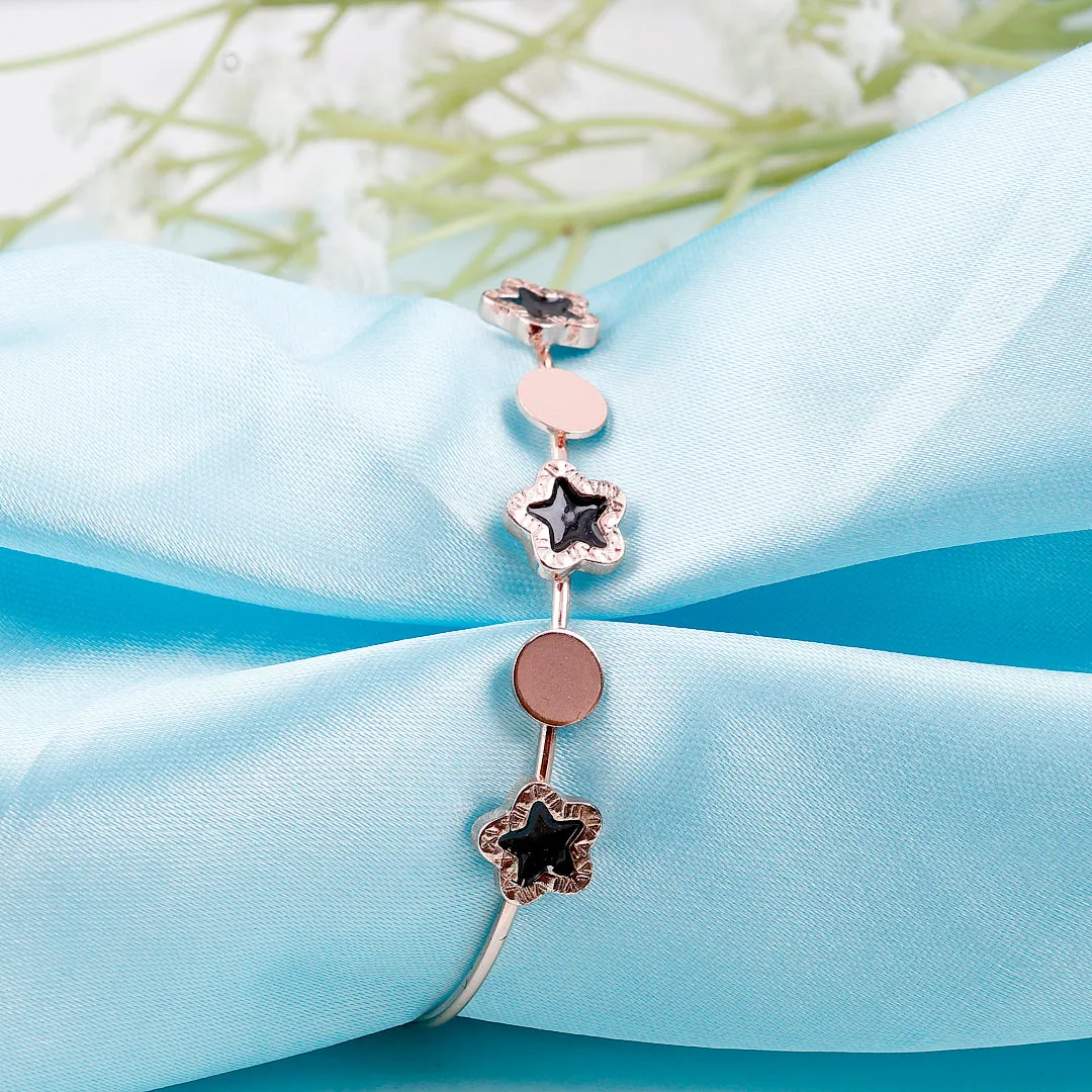 Stylish Rose Gold Star Shape Bracelet